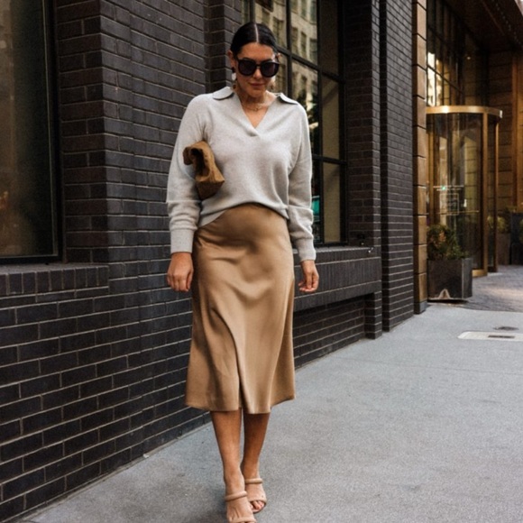 J Crew Gwyneth slip skirt - camel - sz L - gorgeous caramel color - Picture 1 of 9